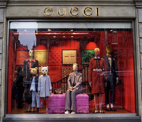 gucci visual merchandising|gucci merchandising success.